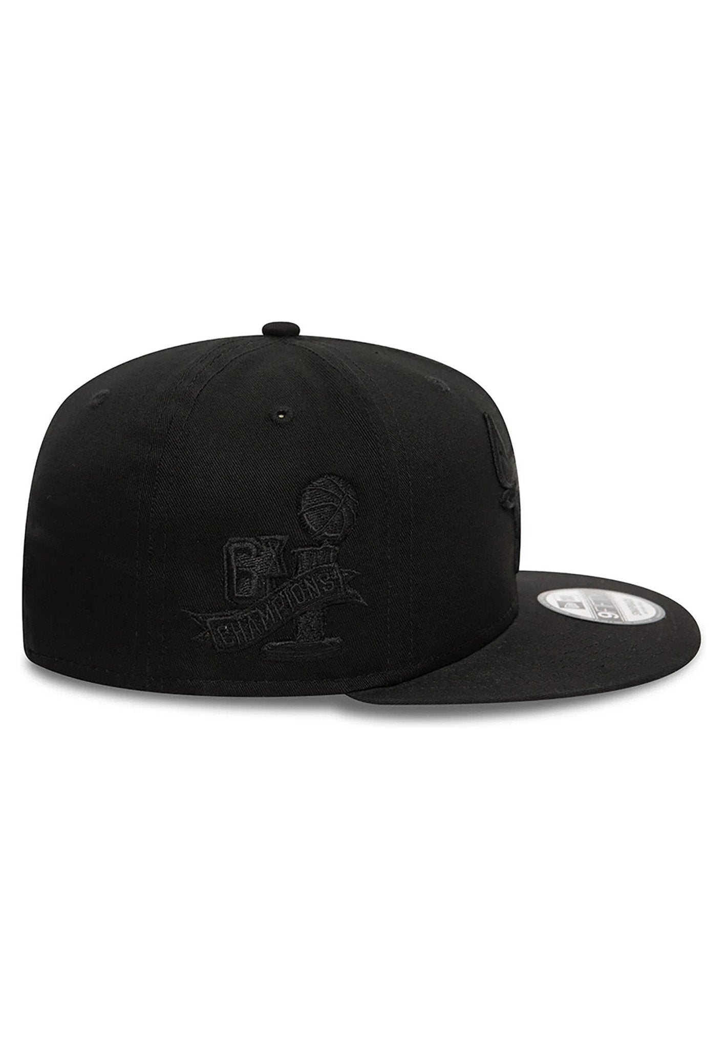GORRA NEW ERA NEGRA BULLS MONOCHROME 9FIFTY CHIBUL - AREA ZERO
