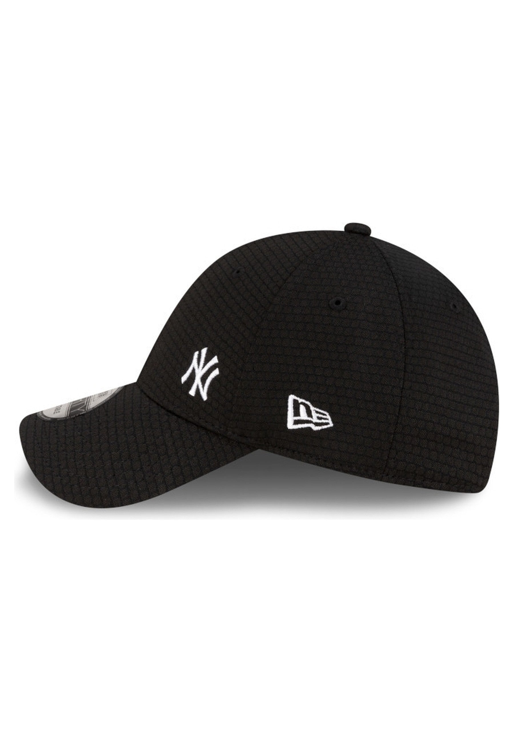 GORRA NEW ERA NEGRA YANKEES FLAWLESS MESH 9FORTY NEYYAN BLKWHI