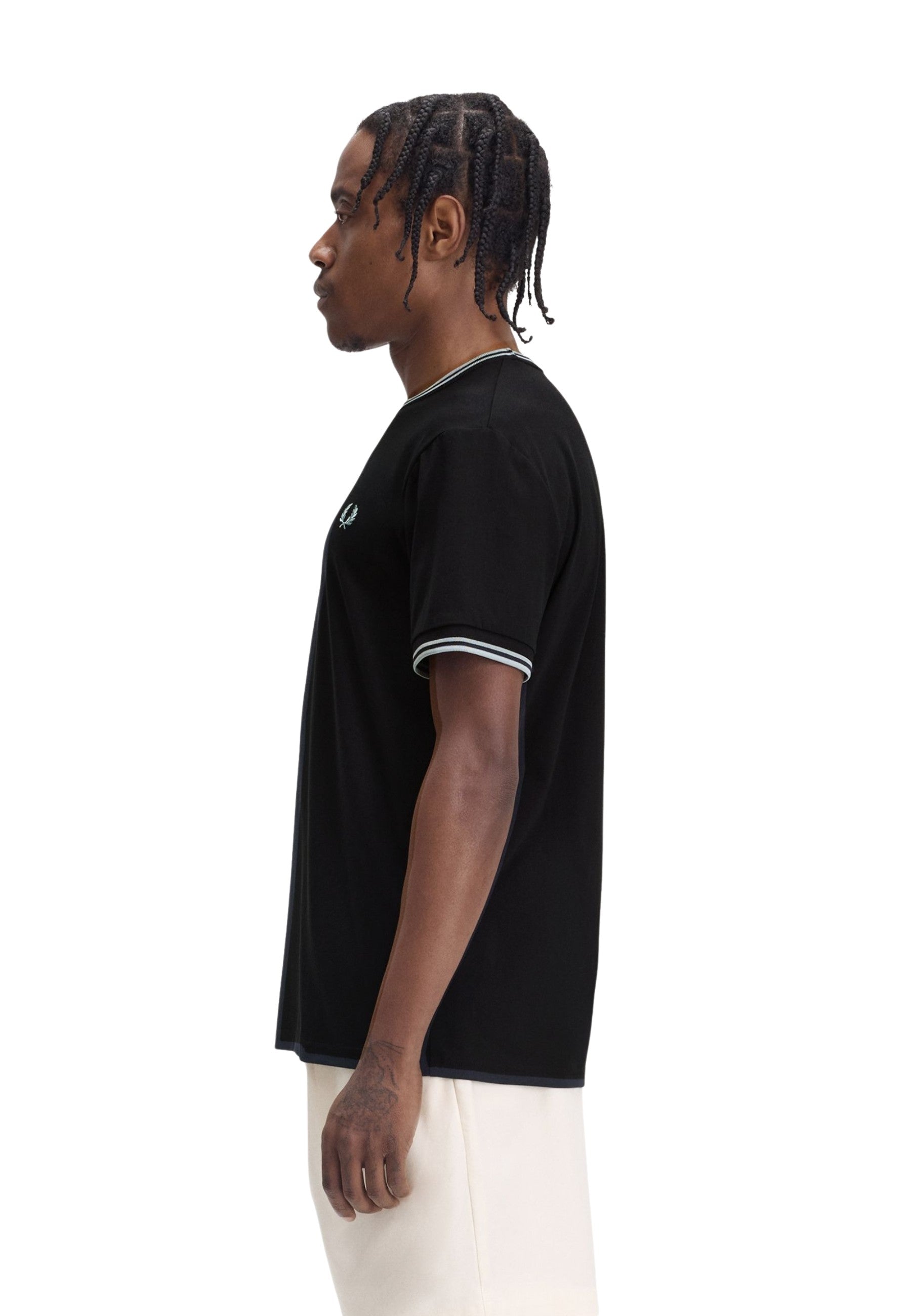CAMISETA FRED PERRY NEGRA/GRIS RIBETED NECK TEE