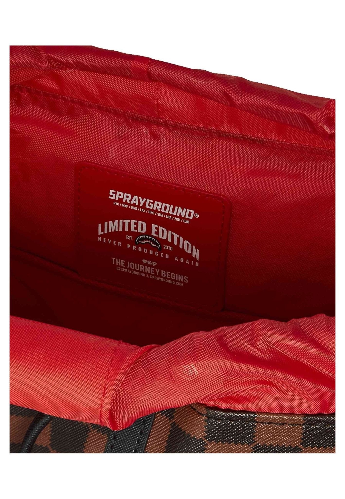 MOCHILA SPRAYGROUND MARRON SAWTOOTH SHARK IN PARIS MONTE CARLO - AREA ZERO