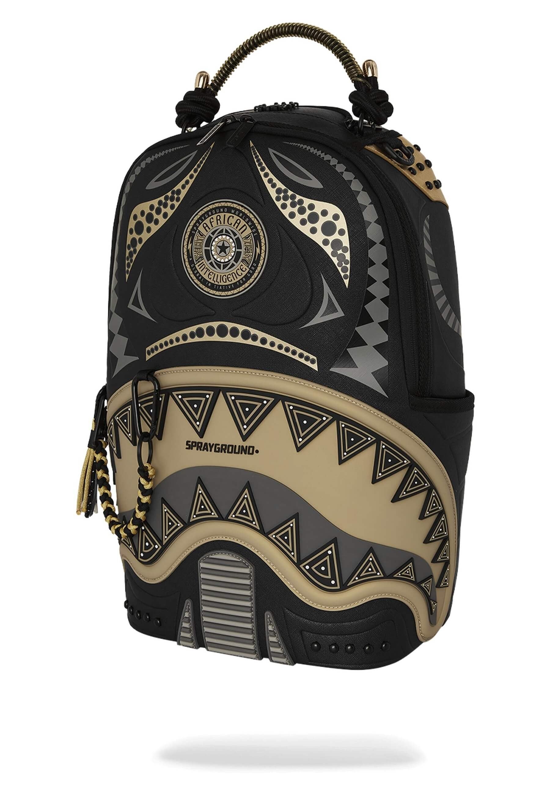 MOCHILA SPRAYGROUND NEGRA AI WONDERLAND GOLD AND BLACK BACKPACK