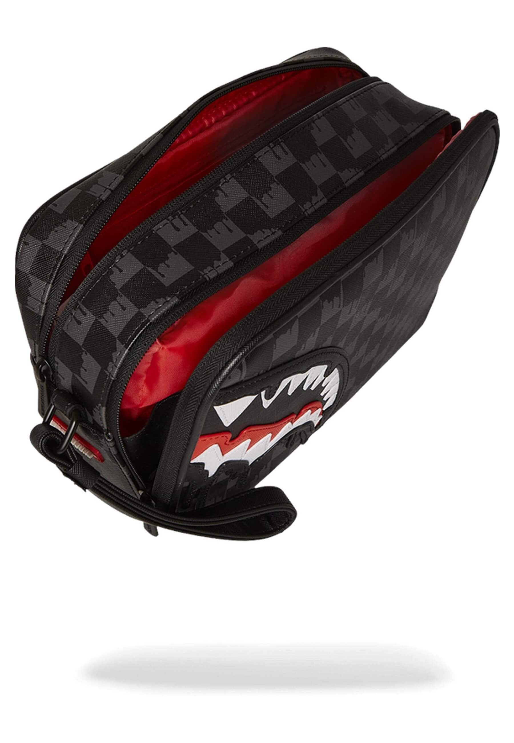 NECESER SPRAYGROUND NEGRO DRIPPING SHARKS IN PARIS TOILETRY BRICK
