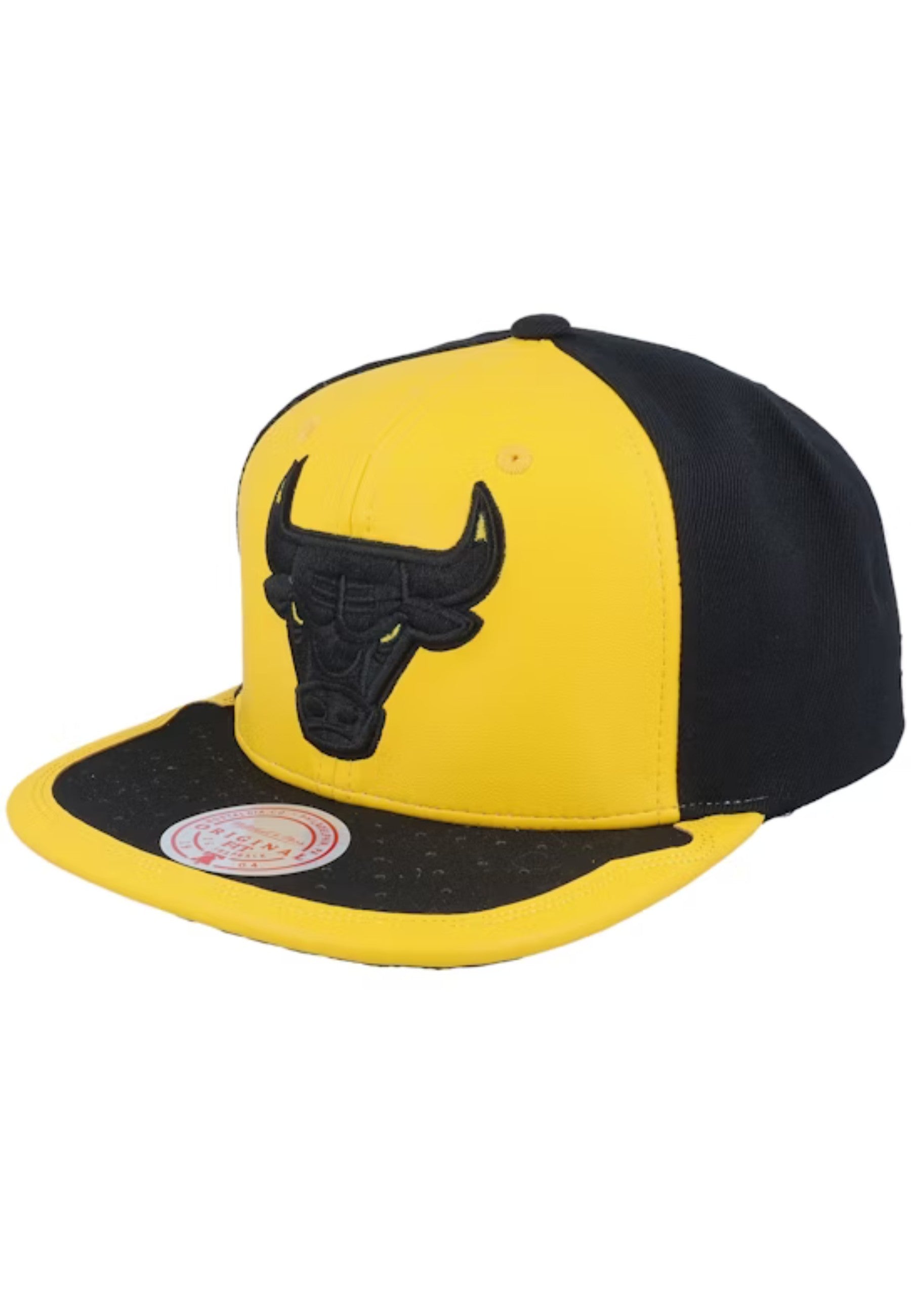 GORRA MITCHELL & NESS AMARILLA/NEGRA BULLS DAY ONE SNAPBACK