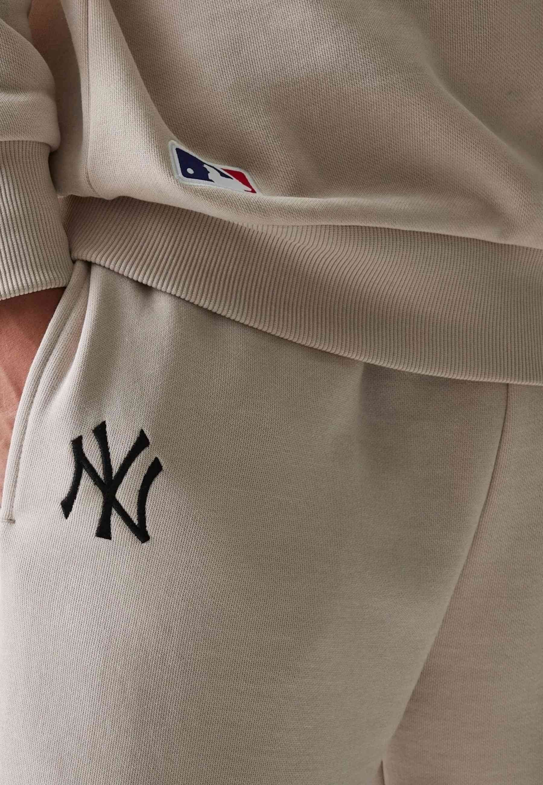 PANTALON NEW ERA BEIGE YANKEES NOS MLB MIDI JOGGER