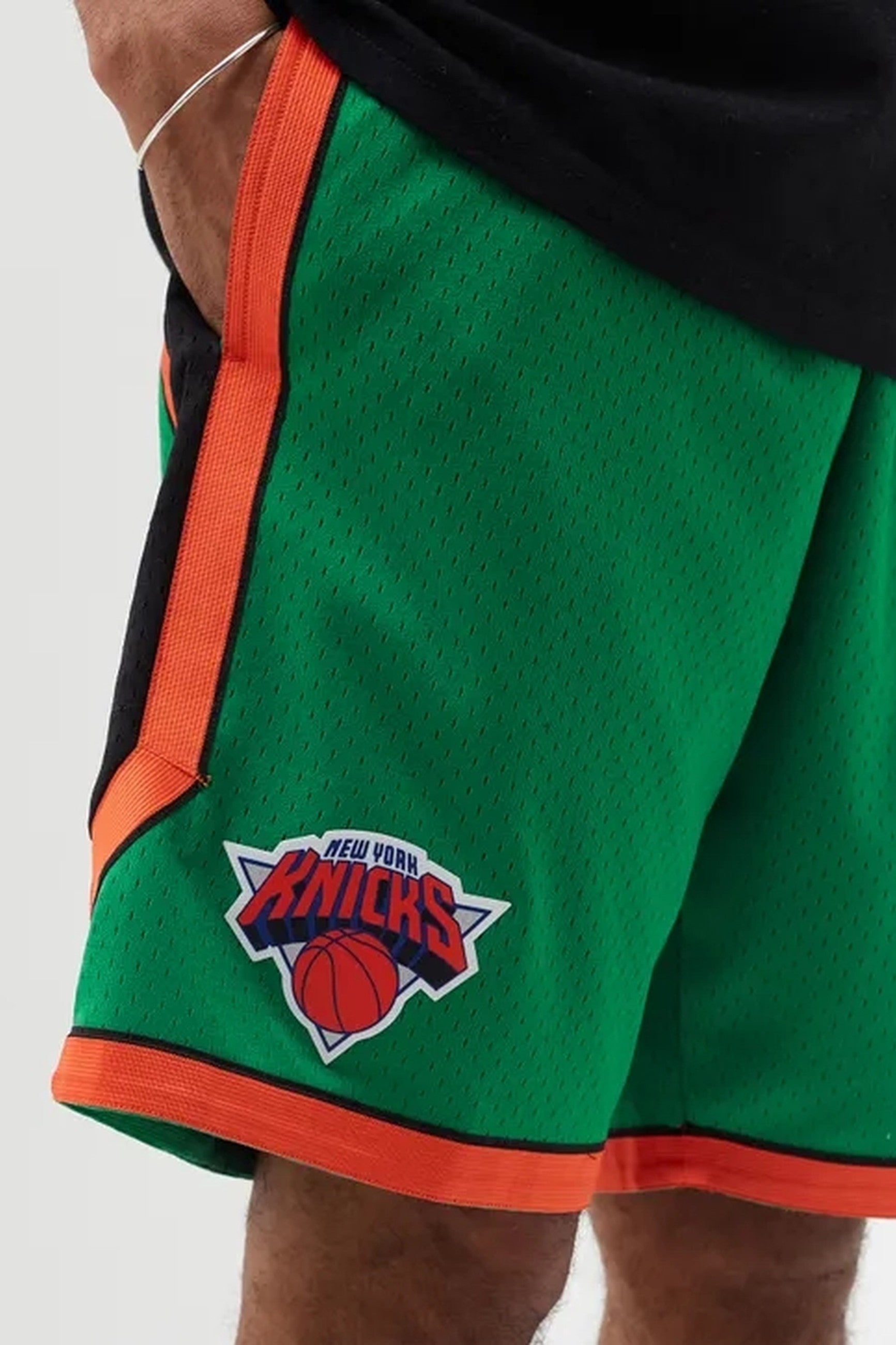 SHORT MITCHELL & NESS VERDE NEW YORK KNICKS SWINGMAN