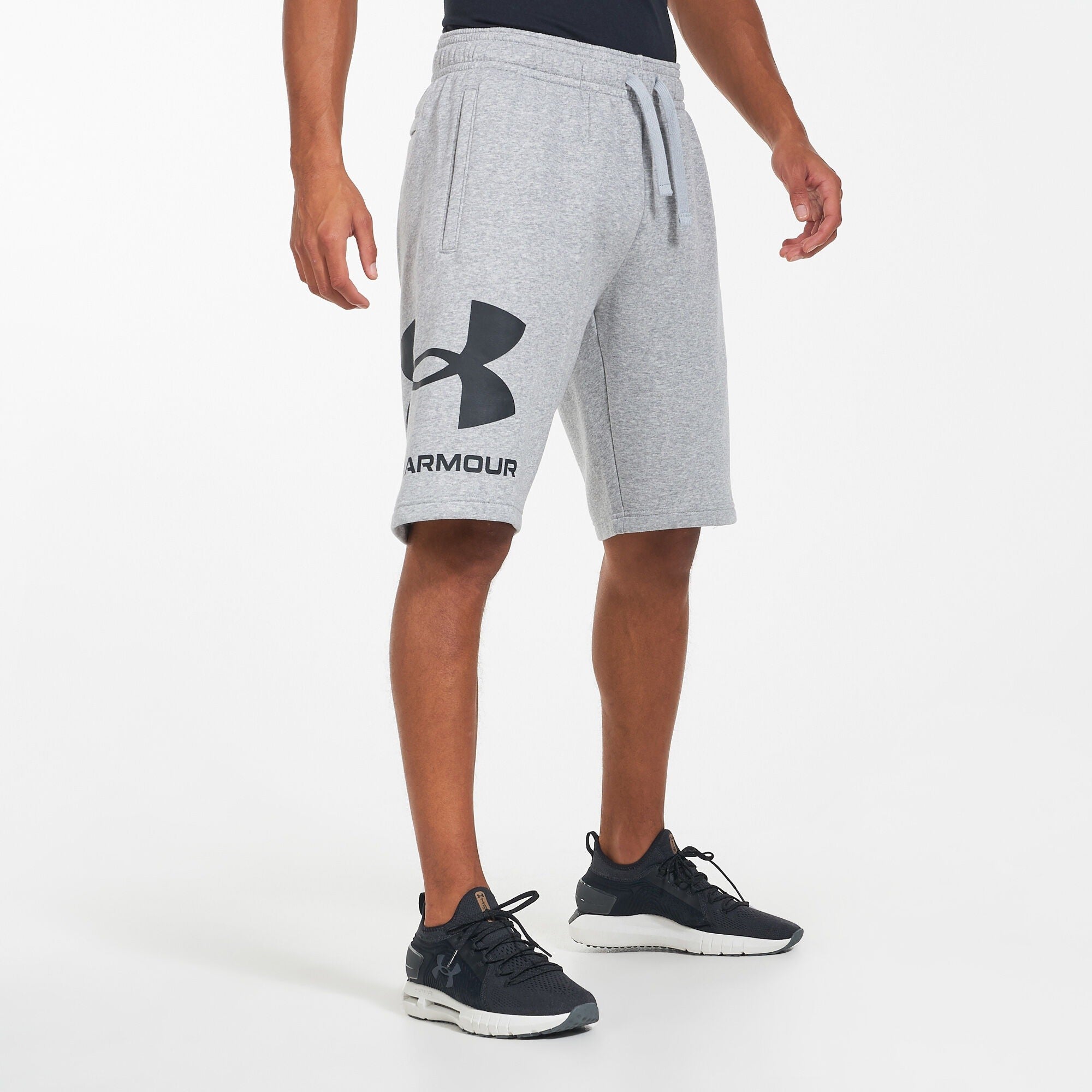 Short Under Armour gris T.L