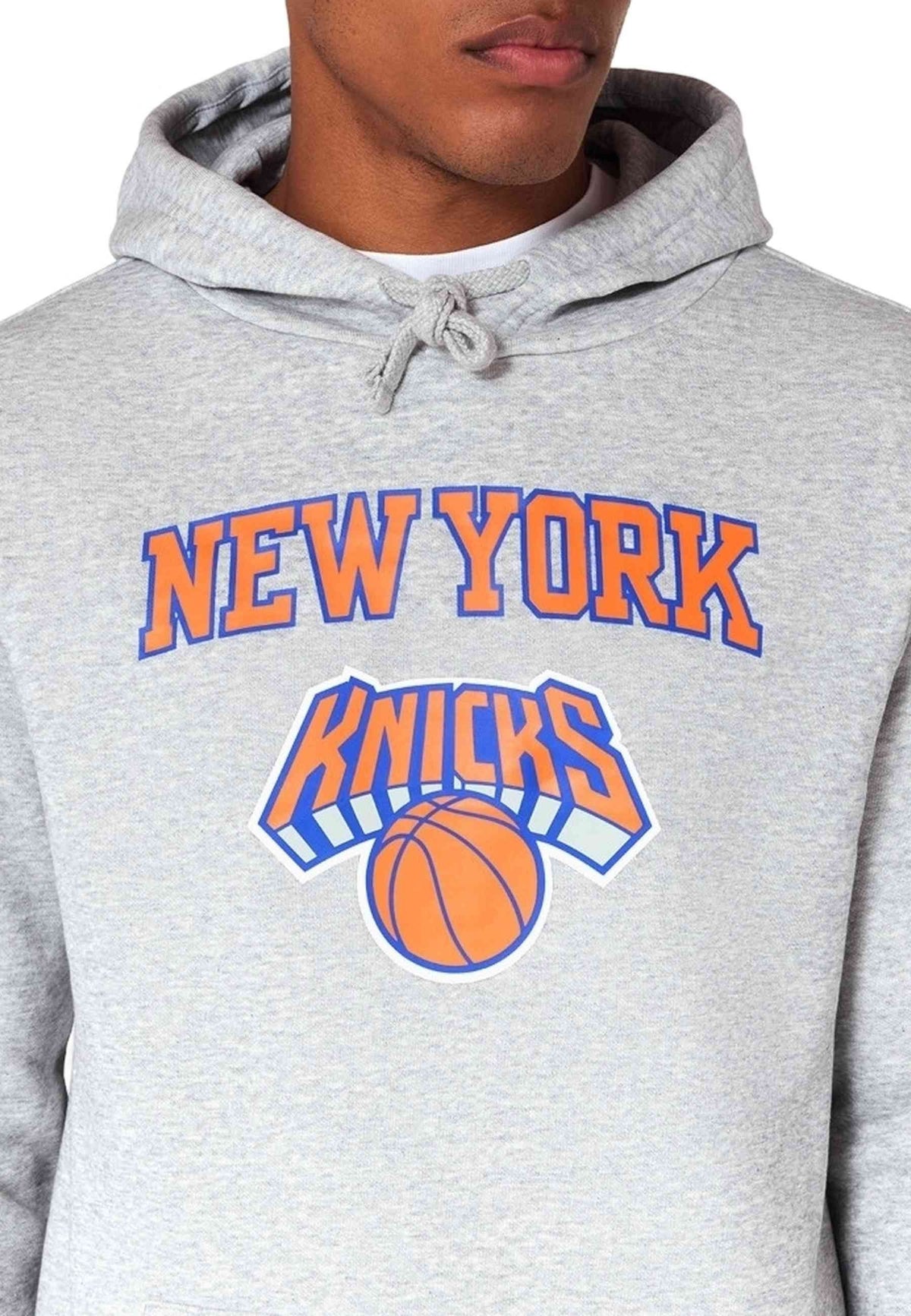 SUDADERA NEW ERA GRIS NEW YORK KNIKS NBA REGULAR HOODY