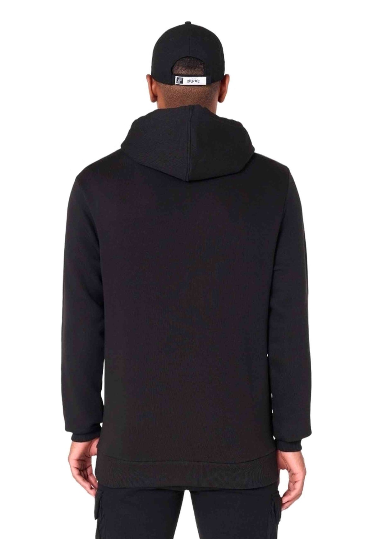 SUDADERA NEW ERA NEGRA SAN ANTONIO SPURS NBA REGULAR HOODY
