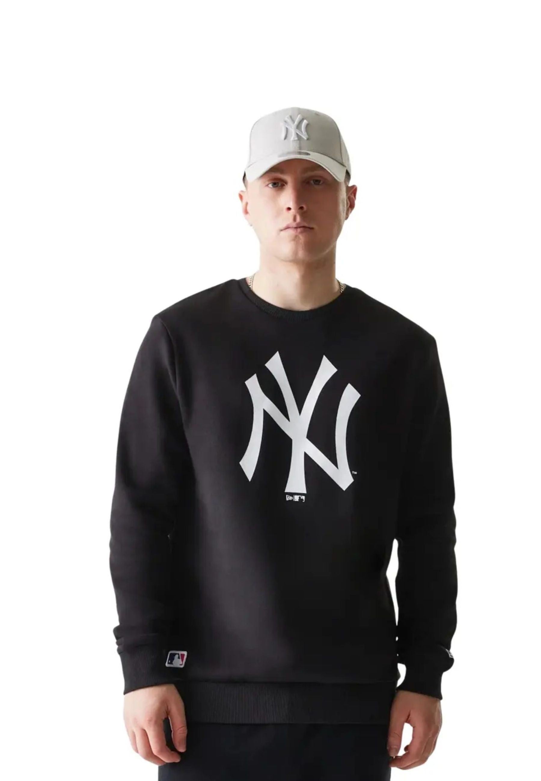 SUDADERA NEW ERA NEGRA YANKEES MLB REGULAR CREW NECK NEYYAN
