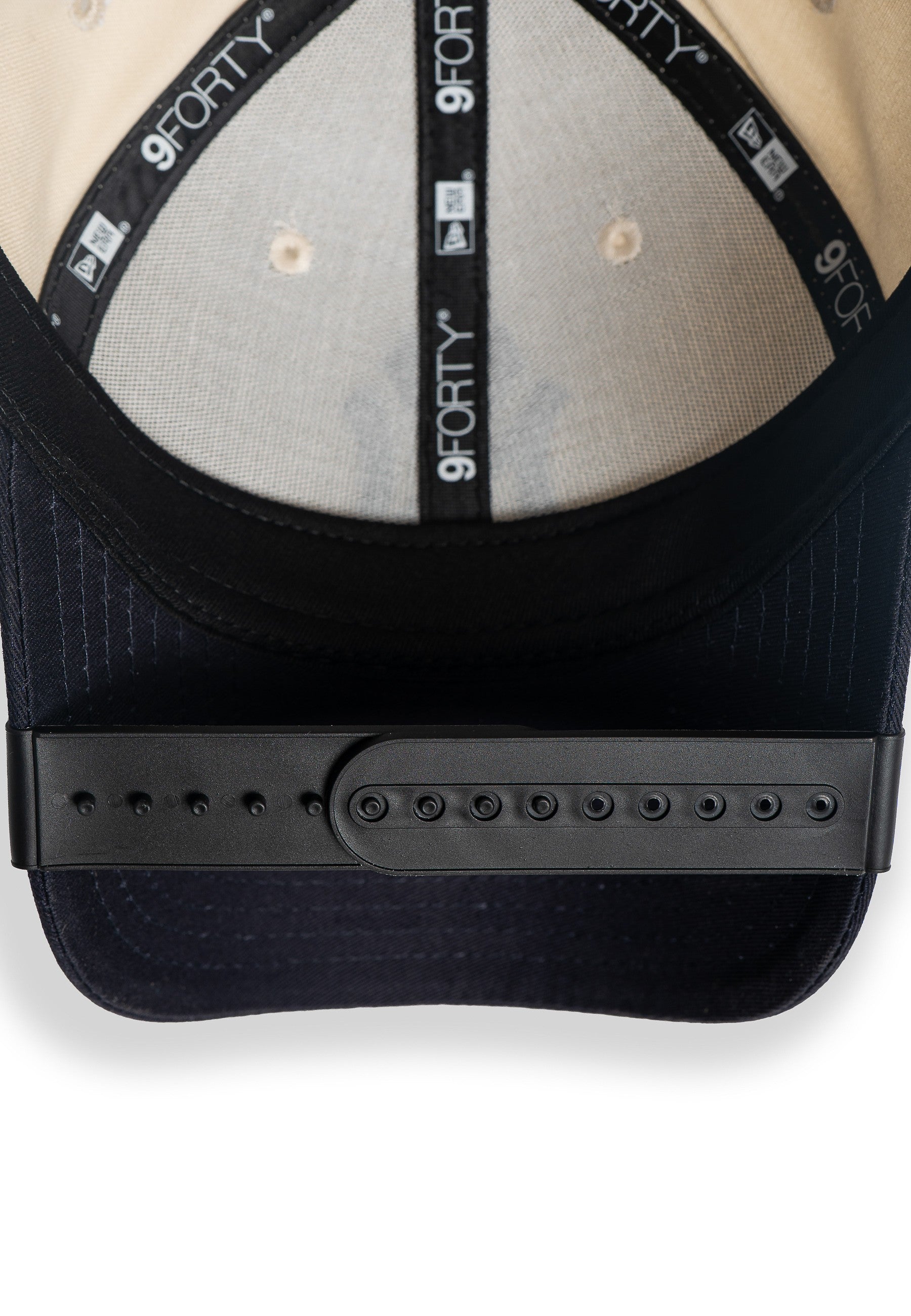 VISOR CURVE AZ NEGRO